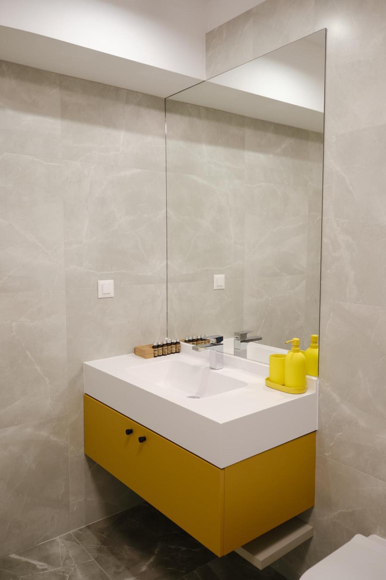 Blonde I One Bedroom I One Cotroceni Park Apartament *