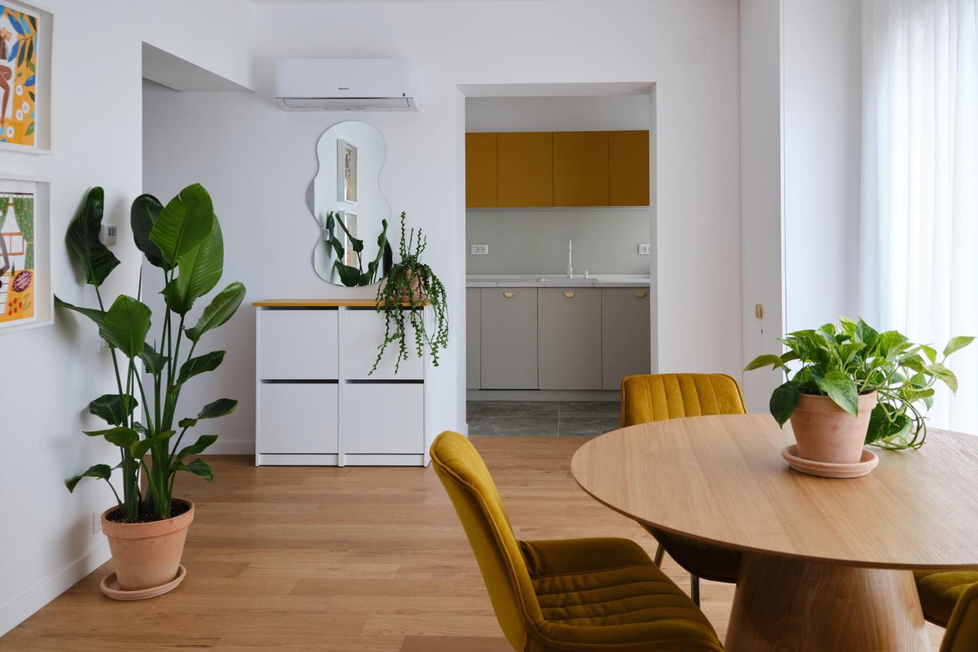 Blonde I One Bedroom I One Cotroceni Park * Bucharest